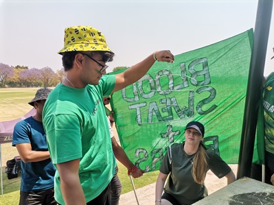 minute to win it coat hanger